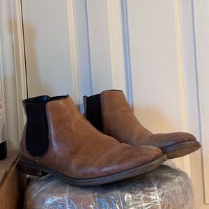 Men's Tan Leather Chukka Boots